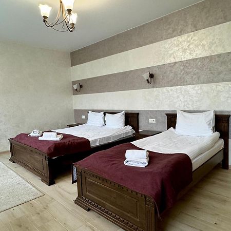 Gold Palace Wellness & Spa Bukovel Extérieur photo