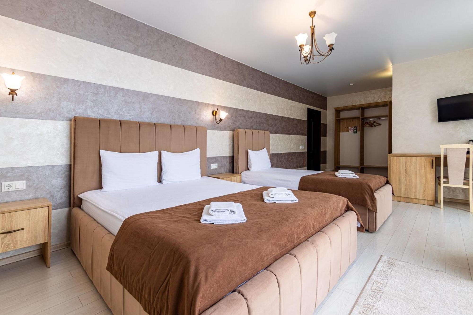 Gold Palace Wellness & Spa Bukovel Extérieur photo