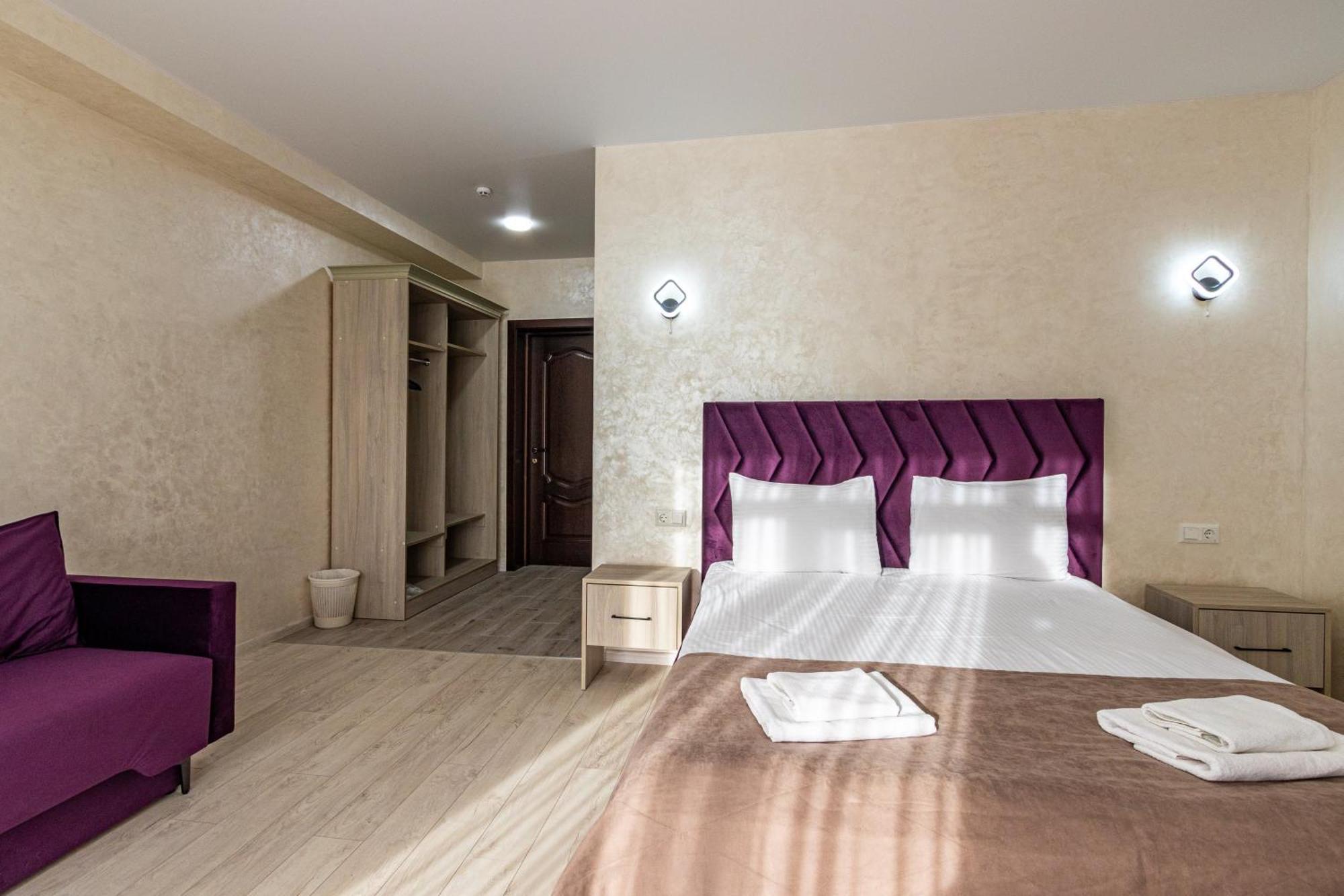 Gold Palace Wellness & Spa Bukovel Extérieur photo