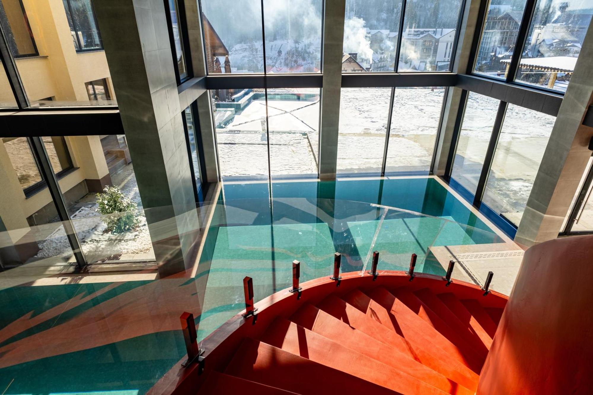 Gold Palace Wellness & Spa Bukovel Extérieur photo