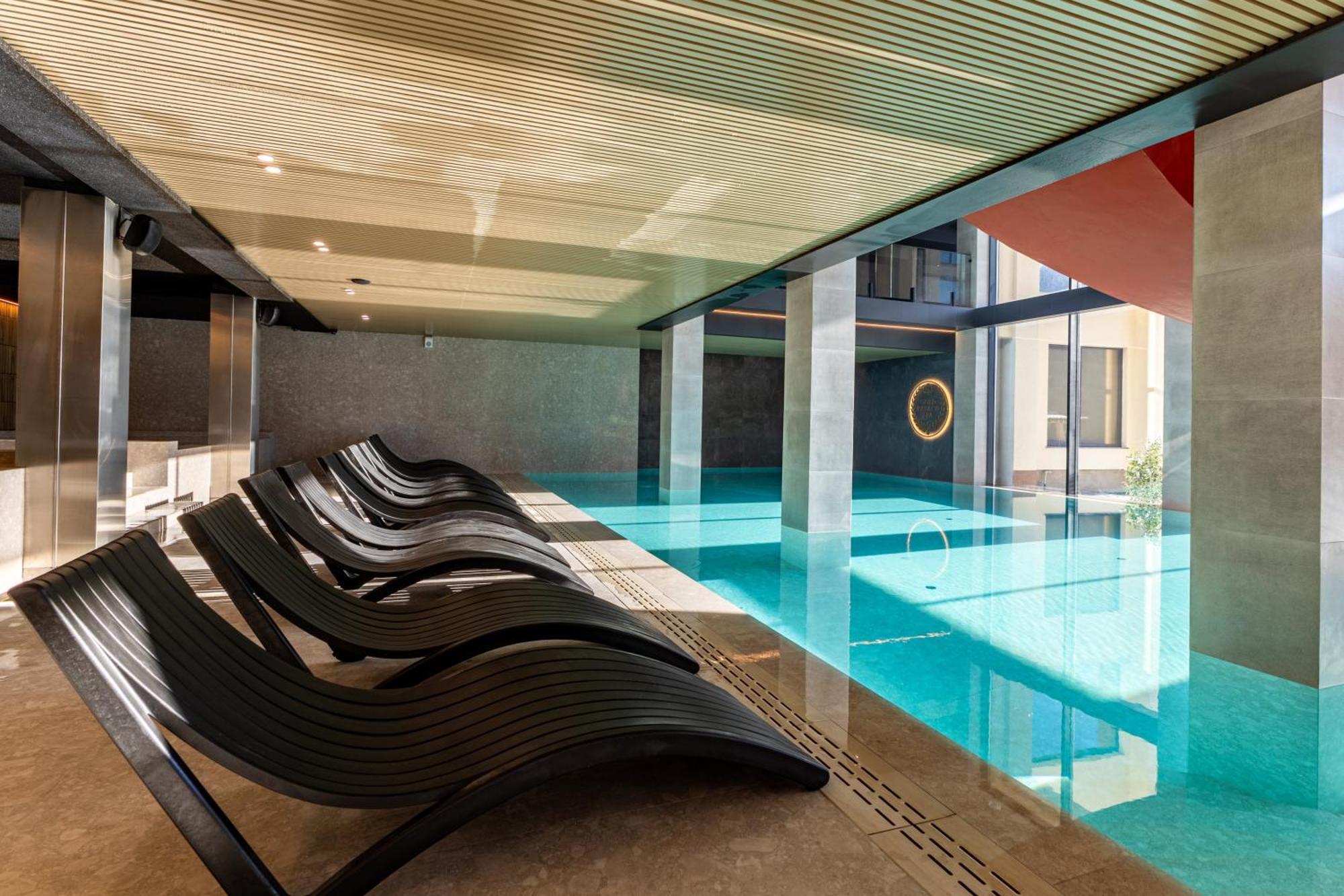 Gold Palace Wellness & Spa Bukovel Extérieur photo