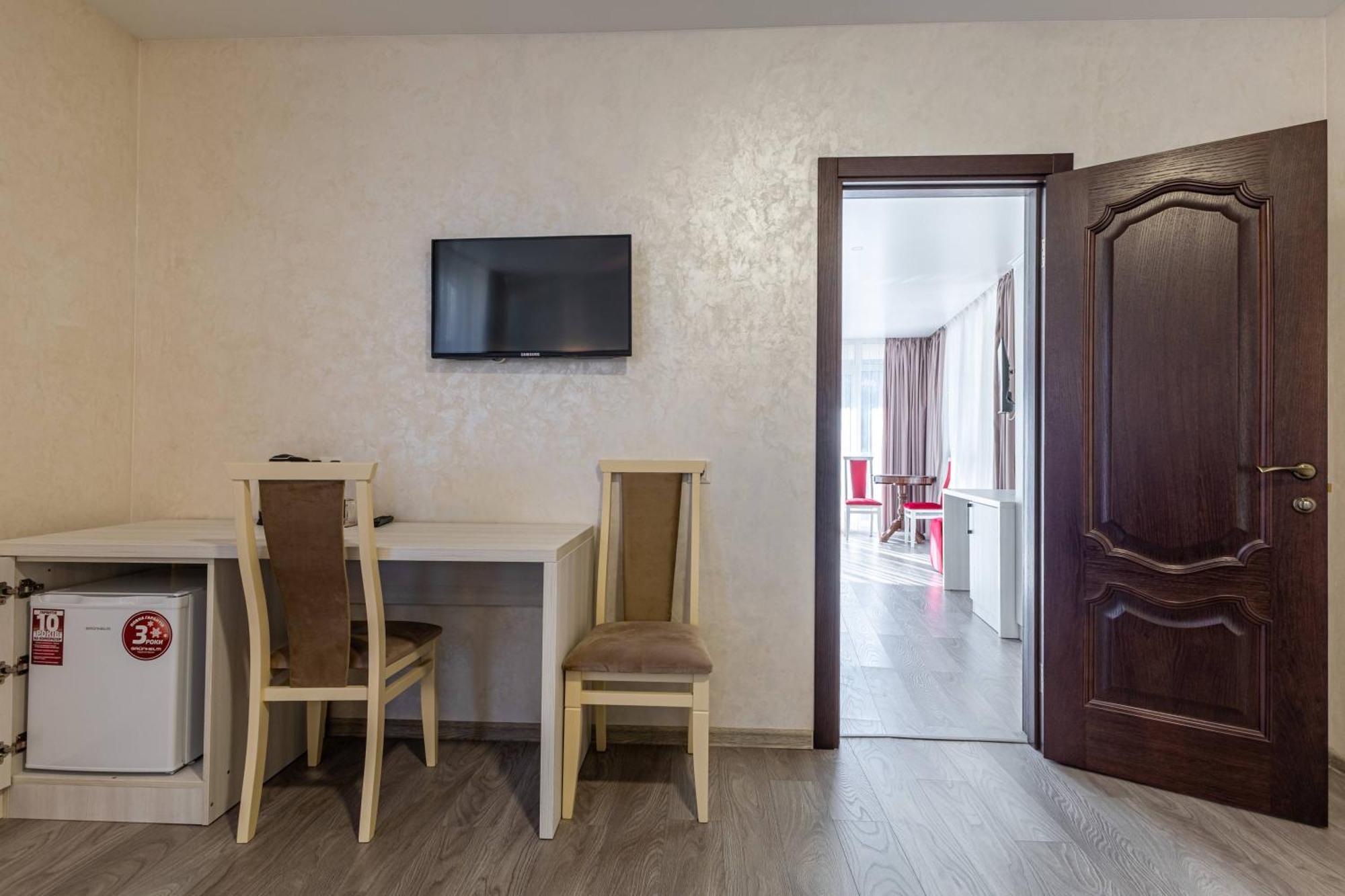 Gold Palace Wellness & Spa Bukovel Extérieur photo