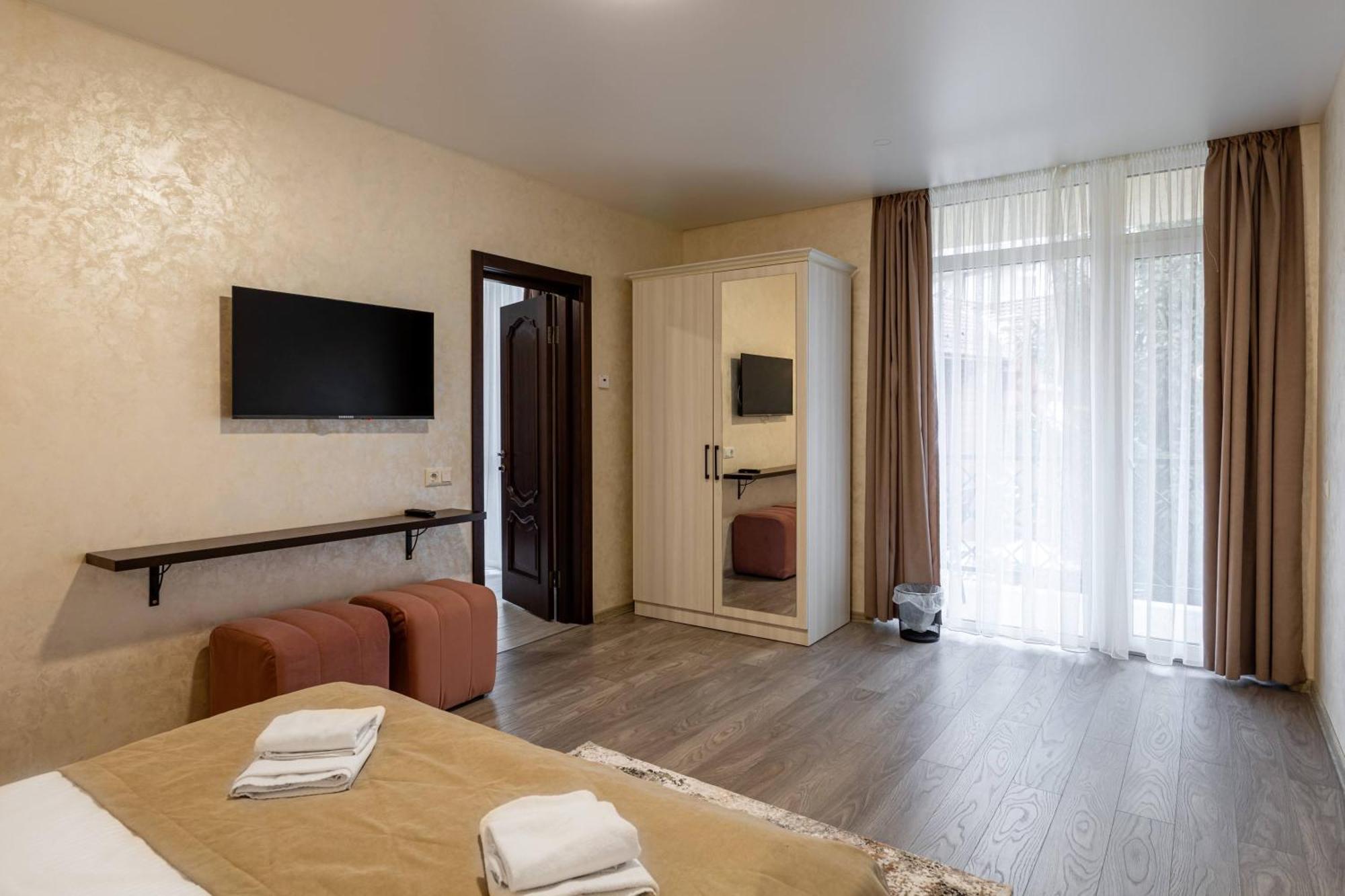 Gold Palace Wellness & Spa Bukovel Extérieur photo