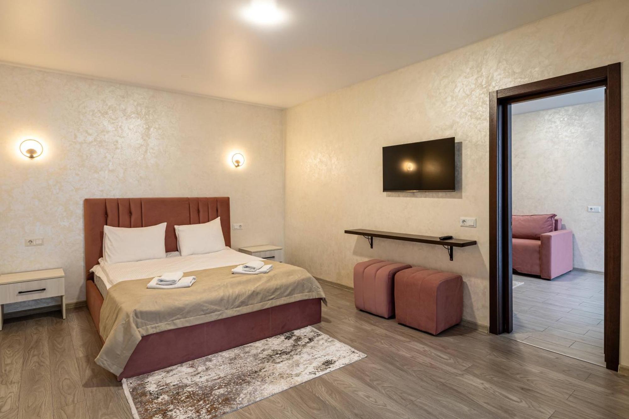 Gold Palace Wellness & Spa Bukovel Extérieur photo