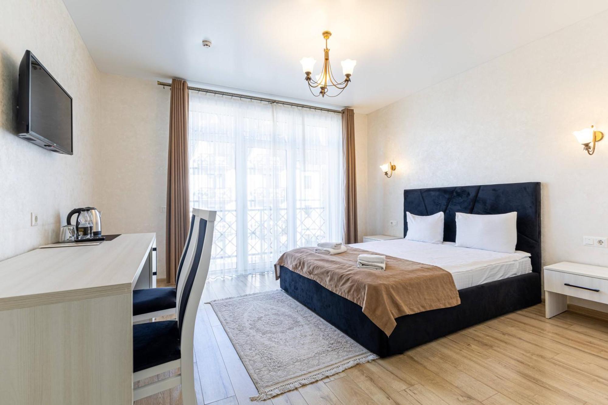 Gold Palace Wellness & Spa Bukovel Extérieur photo